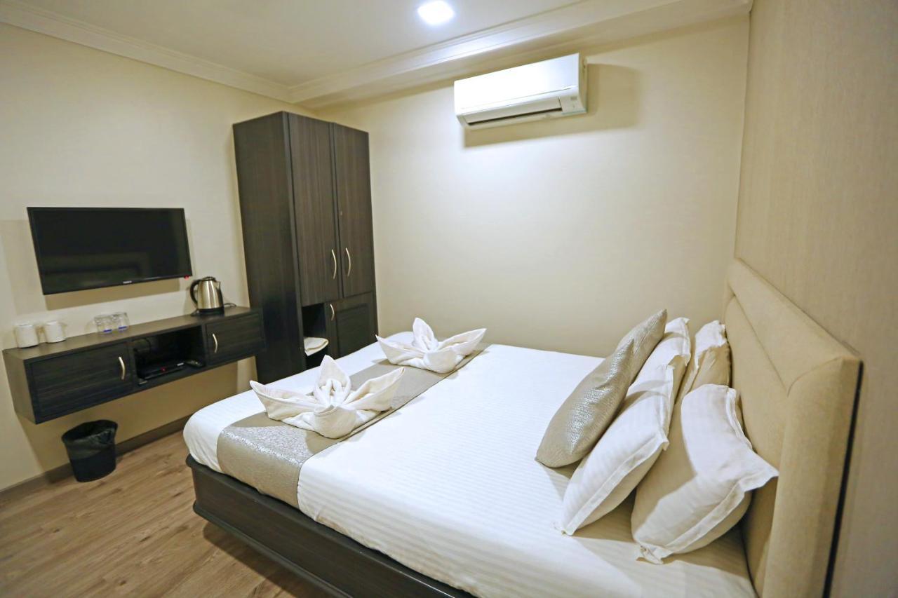 Gulf Hotel Mumbai- The Boutique Hotel Colaba Mumbai Dış mekan fotoğraf