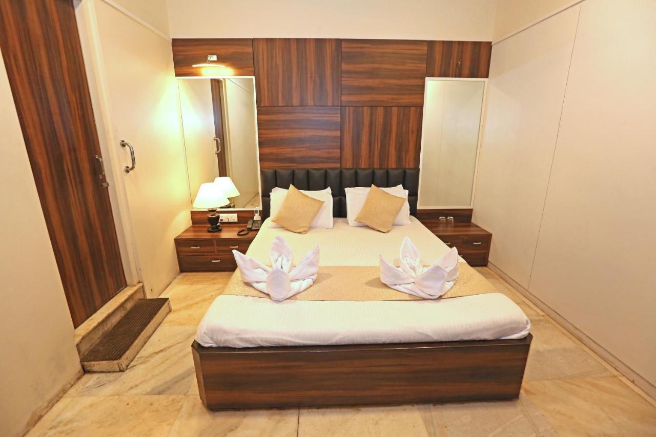 Gulf Hotel Mumbai- The Boutique Hotel Colaba Mumbai Dış mekan fotoğraf