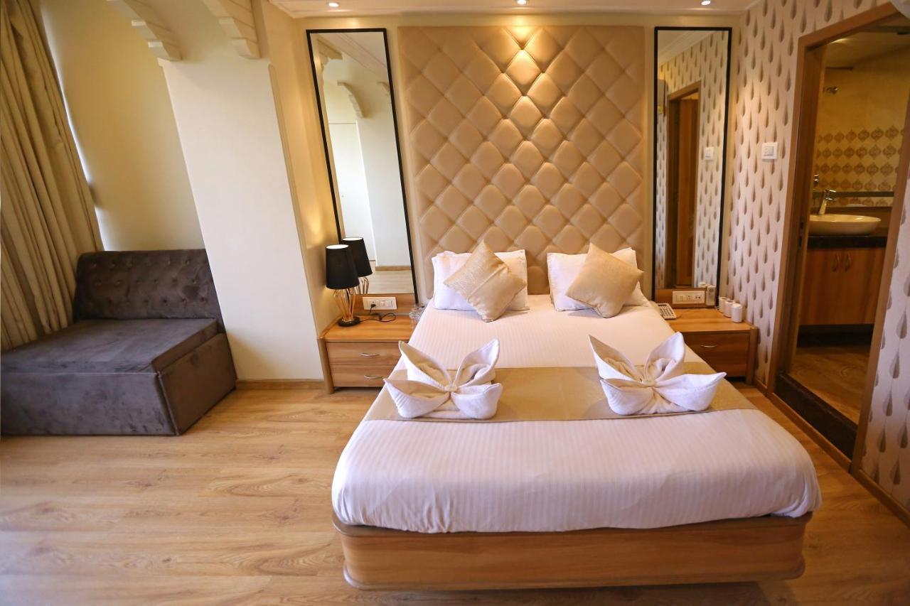 Gulf Hotel Mumbai- The Boutique Hotel Colaba Mumbai Dış mekan fotoğraf