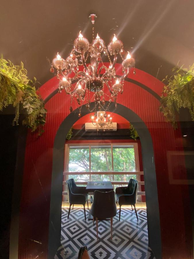 Gulf Hotel Mumbai- The Boutique Hotel Colaba Mumbai Dış mekan fotoğraf