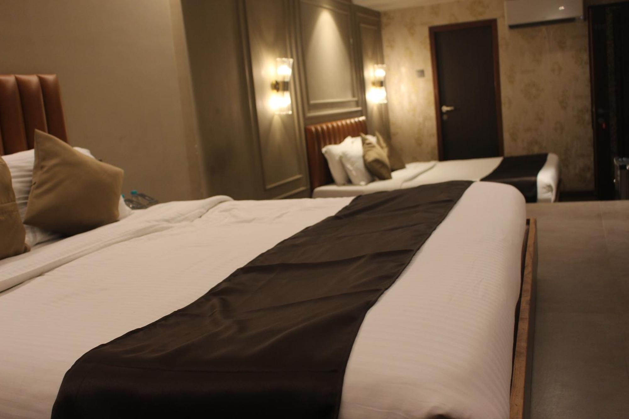 Gulf Hotel Mumbai- The Boutique Hotel Colaba Mumbai Dış mekan fotoğraf