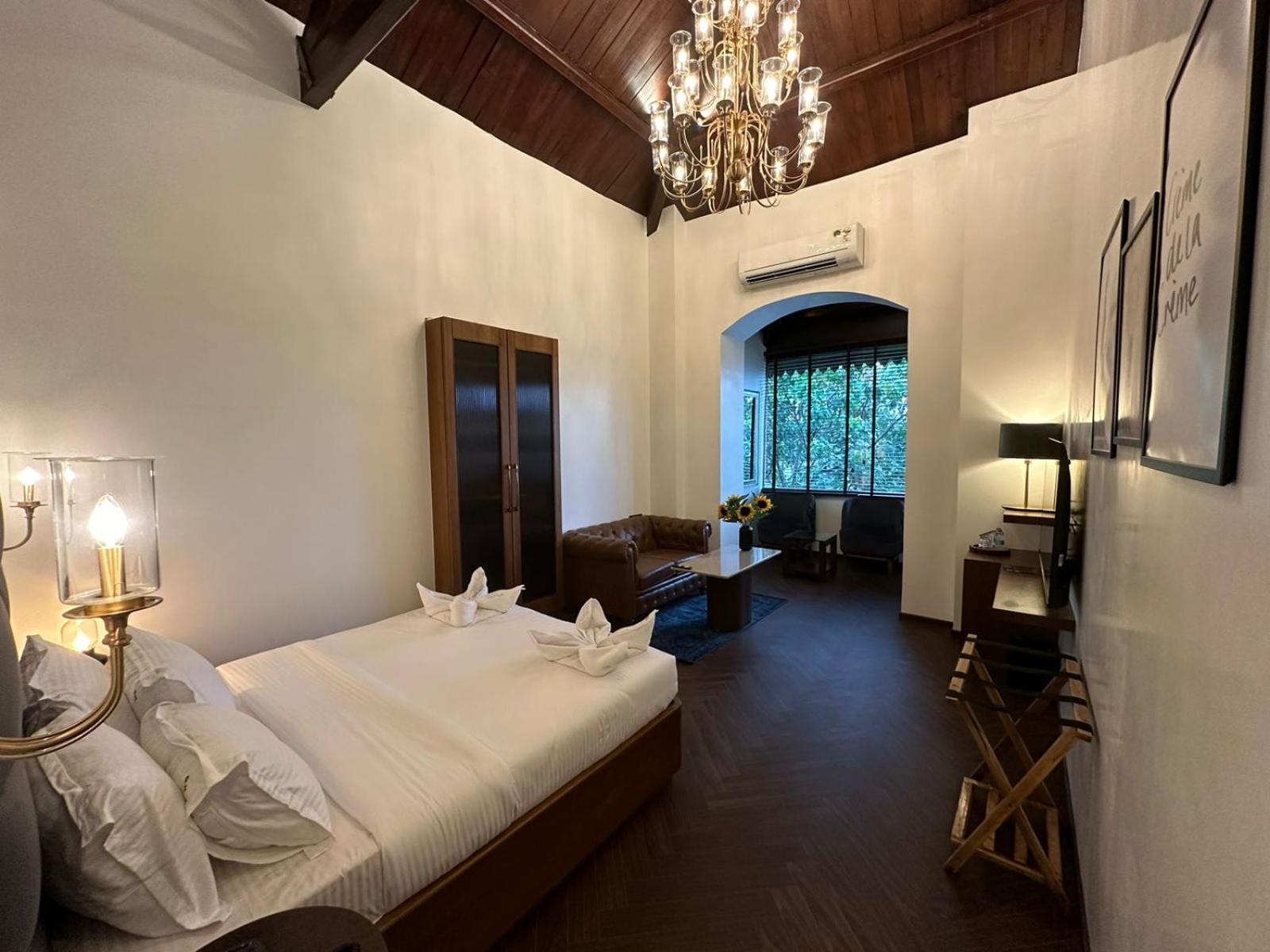 Gulf Hotel Mumbai- The Boutique Hotel Colaba Mumbai Dış mekan fotoğraf