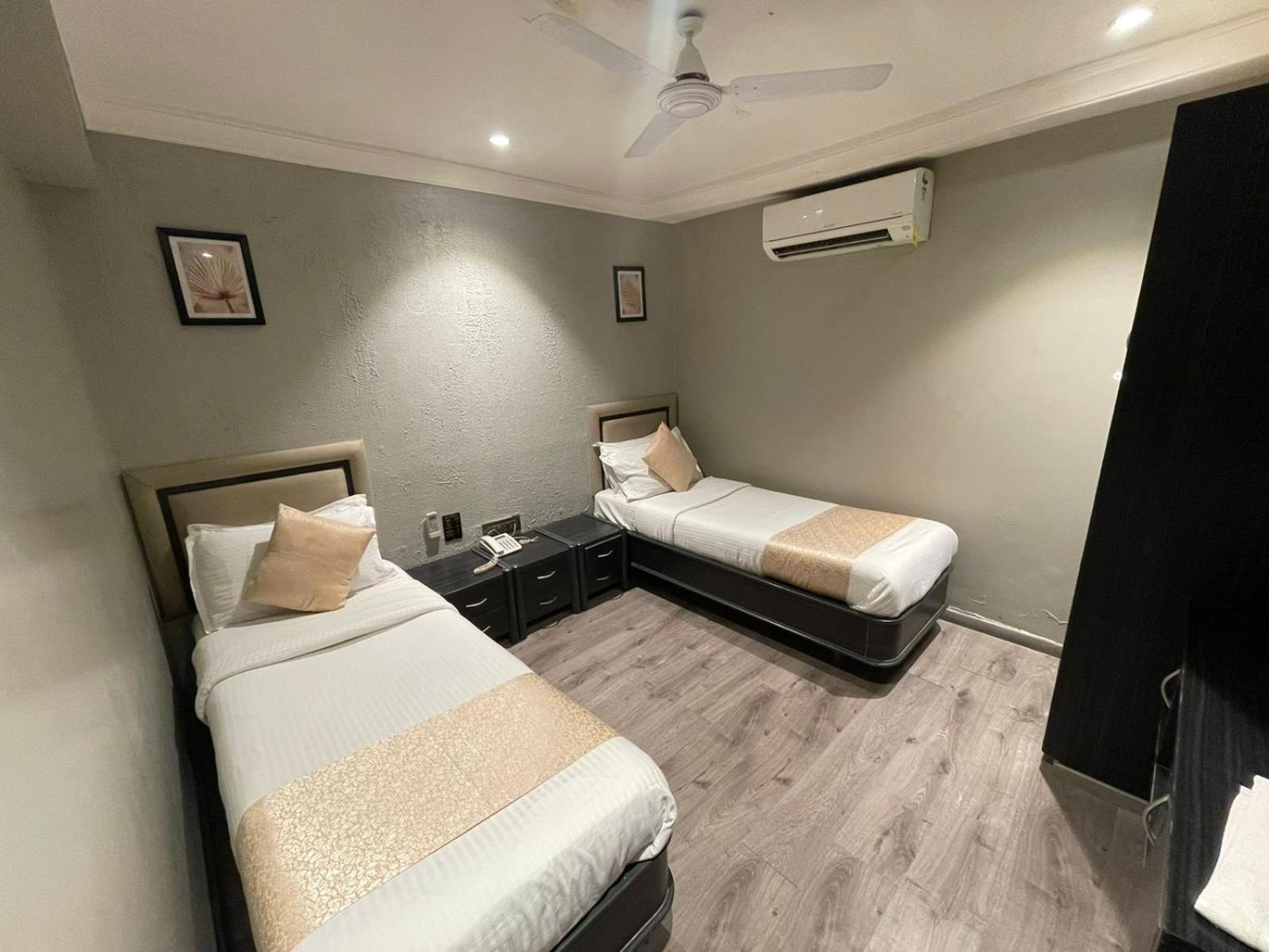 Gulf Hotel Mumbai- The Boutique Hotel Colaba Mumbai Dış mekan fotoğraf